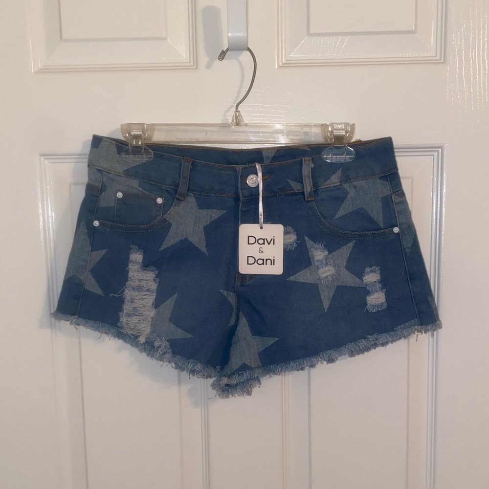 Davi & Dani Star jean shorts, Medium and Large
